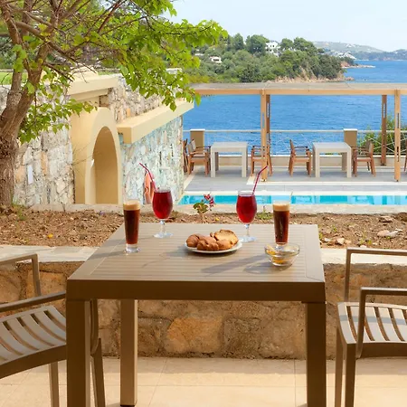 Cape & Hotel Kanapitsa (Skiathos)