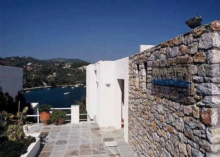 Cape & 5* Kanapitsa (Skiathos)