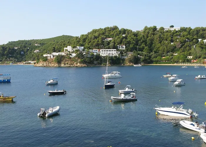 Cape & Kanapitsa (Skiathos)